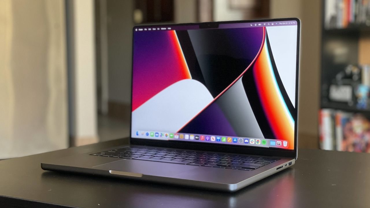 MacBook Pro 14 M2 - Unleashing Power